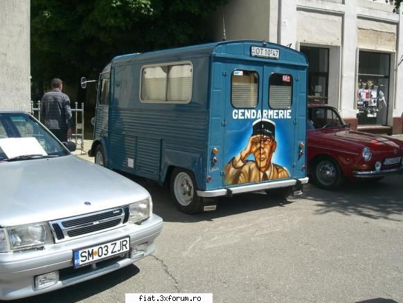 Frumuseti surprinse in trafic - gergosaab - Classic corner