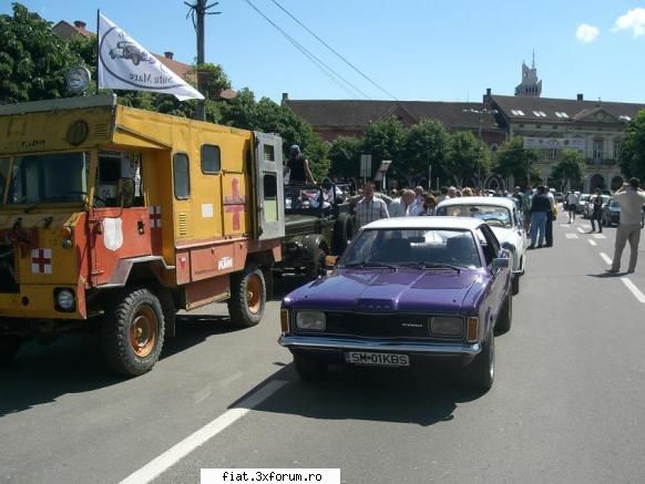 Frumuseti surprinse in trafic - poze Satu Mare Oldtimer&Youngtimer Show - Classic corner