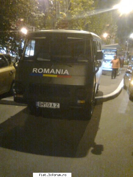 Frumuseti surprinse in trafic - Un TV super grav surprins pe langa Sala Paltului - Classic corner