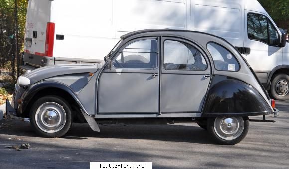 Frumuseti surprinse in trafic - La multi ani si sa nu lasam sa dispara forumul - Classic corner