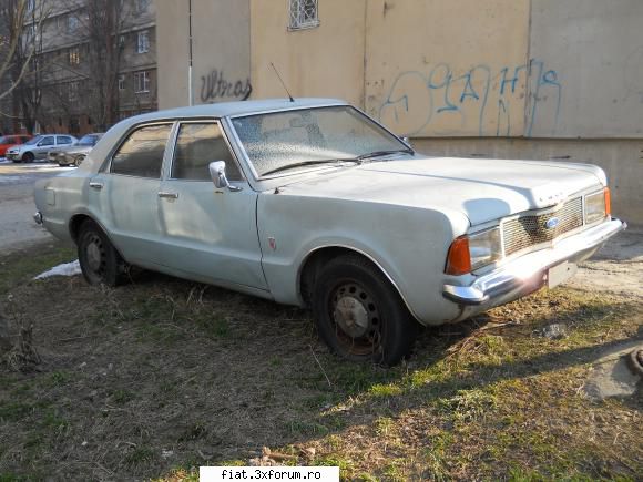 Frumuseti surprinse in trafic - asta e taunus-ul de care va spuneam mai sus. Sta - Classic corner