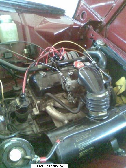 Frumuseti surprinse in trafic - ceva poze la motor?! - Classic corner
