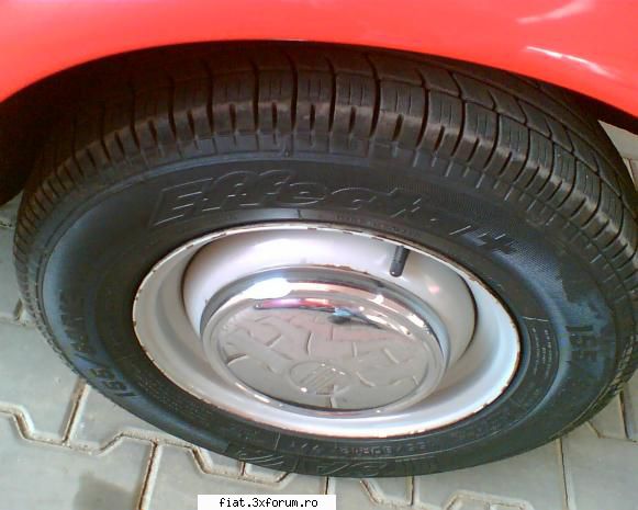Frumuseti surprinse in trafic - Mi-era mila sa-l si ating - Classic corner