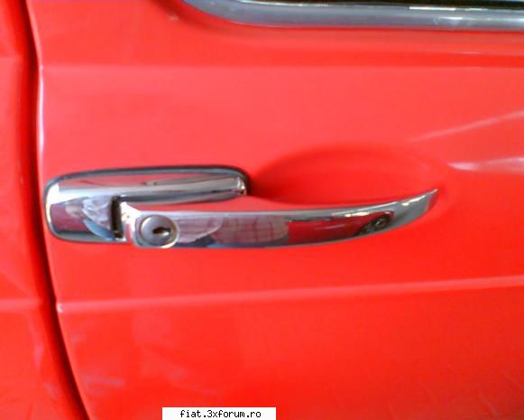 Frumuseti surprinse in trafic - Doctoru - Classic corner