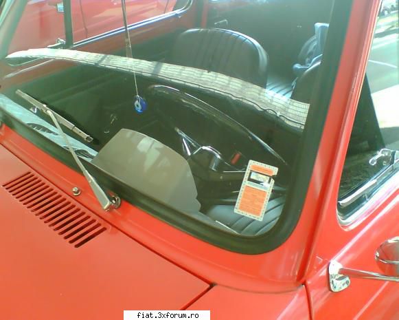Frumuseti surprinse in trafic - Doctoru - Classic corner