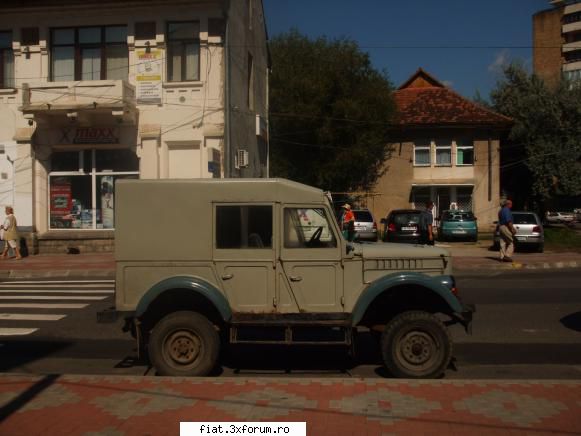 Frumuseti surprinse in trafic - Si in Piatra Neamt exista un exemplar care inca - Classic corner