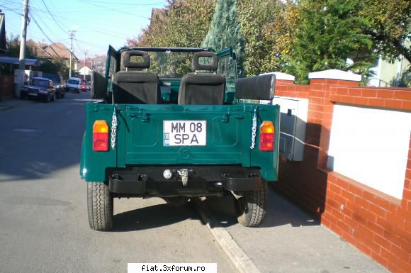 Frumuseti surprinse in trafic - feherdanielpaul - Classic corner