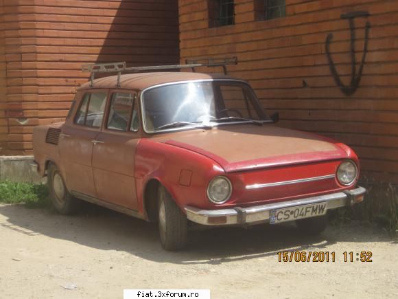 Frumuseti surprinse in trafic - Skoda s100, asta mai circula - Classic corner