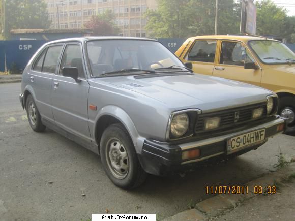 Frumuseti surprinse in trafic - yokomy - Classic corner