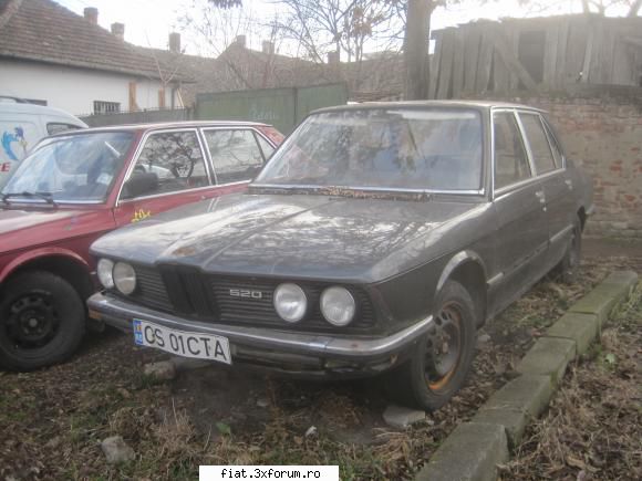 Frumuseti surprinse in trafic - yokomy - Classic corner