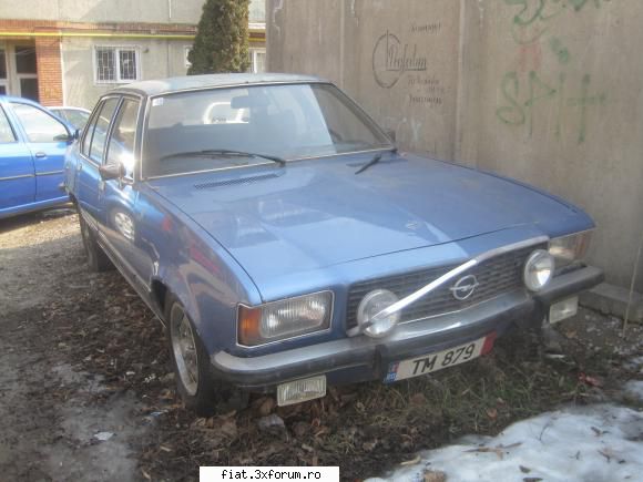 Frumuseti surprinse in trafic - si un opel commodore - Classic corner