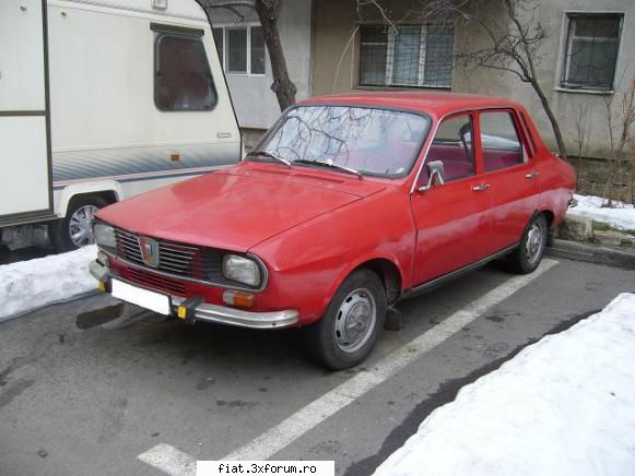 Frumuseti surprinse in trafic - O Dacie 1300 simpatica - Classic corner