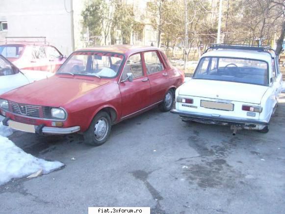 Frumuseti surprinse in trafic - spatele + Dacia 1300 langa :) - Classic corner