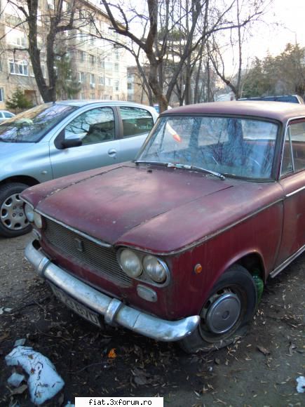 Frumuseti surprinse in trafic - Fiat 1300. Nu era intr-o stare prea rea - Classic corner