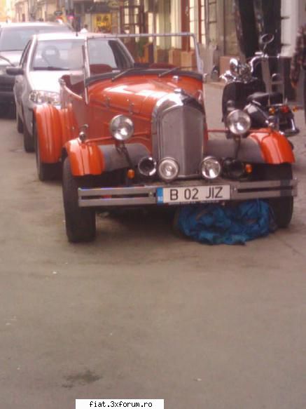 Frumuseti surprinse in trafic - denisDa`me - Classic corner