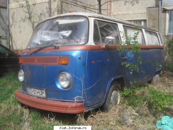 Frumuseti surprinse in trafic - t2b carasan pe plaiuri timisorene - Classic corner