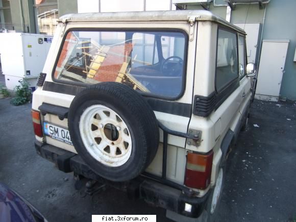 Frumuseti surprinse in trafic - sebid - Classic corner