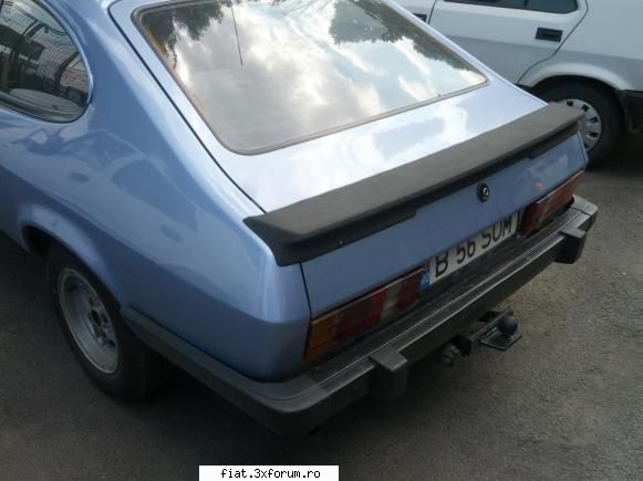 Frumuseti surprinse in trafic - nocivel - Classic corner