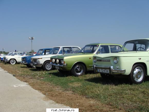 Frumuseti surprinse in trafic - Sutici, Opelache, Bmw - Classic corner