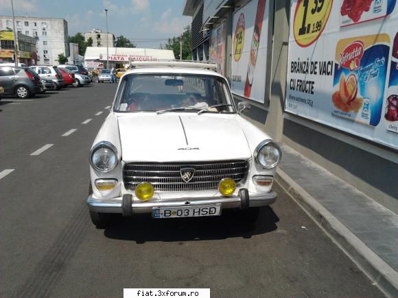 Frumuseti surprinse in trafic - Nu stiu daca a mai fost pe aici - Classic corner