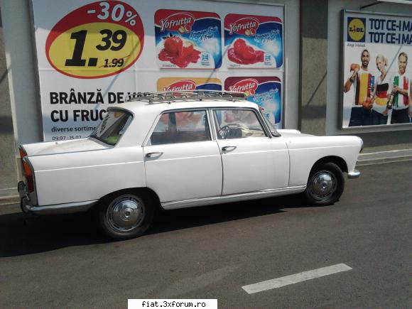Frumuseti surprinse in trafic - medic_reporting - Classic corner