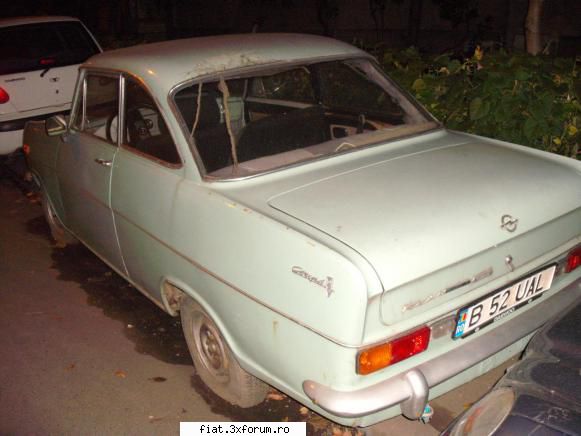 Frumuseti surprinse in trafic - danielomihai - Classic corner