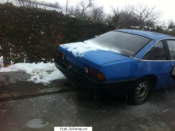 Frumuseti surprinse in trafic - Cristi7 - Classic corner