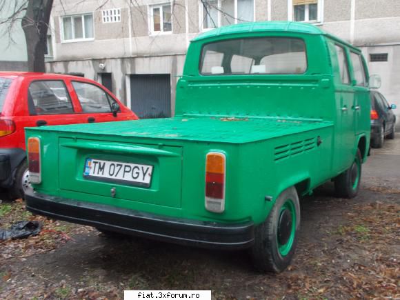 Frumuseti surprinse in trafic - le doka fara obloane :) - Classic corner