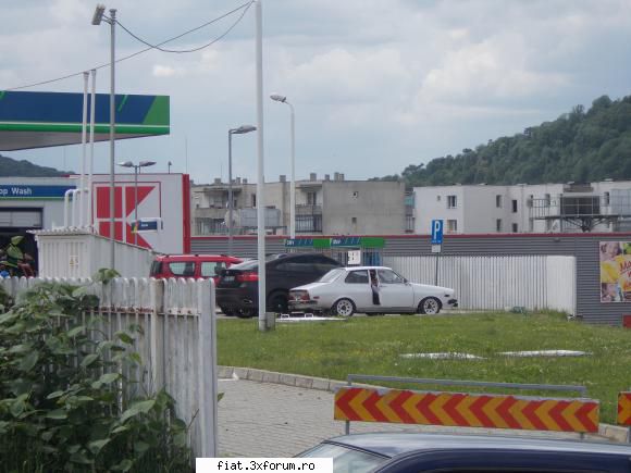 Frumuseti surprinse in trafic - yokomy - Classic corner
