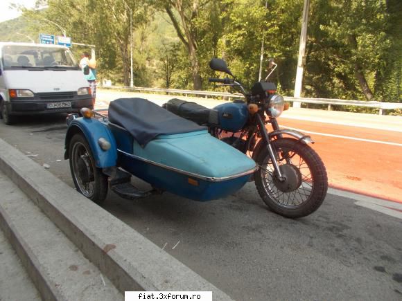 Frumuseti surprinse in trafic - yokomy - Classic corner