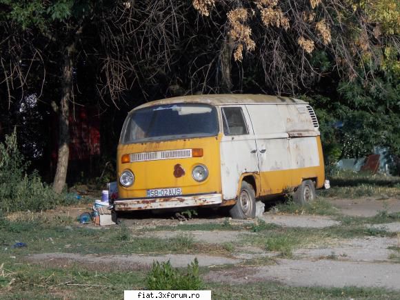 Frumuseti surprinse in trafic - Am gasit si un bus t2 - Classic corner