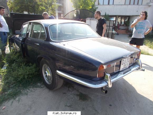 Frumuseti surprinse in trafic - yokomy - Classic corner