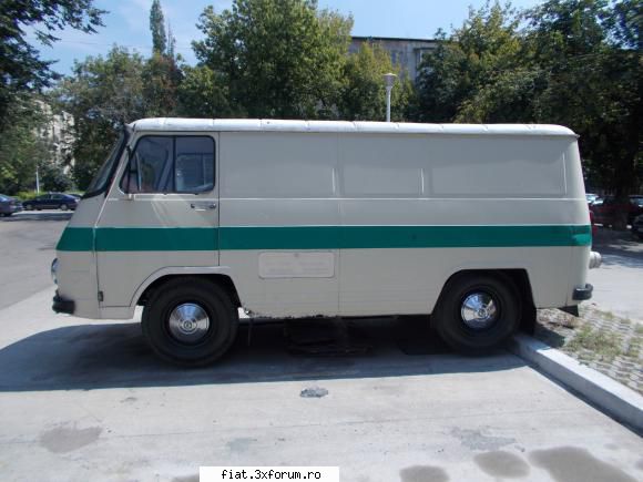 Frumuseti surprinse in trafic - yokomy - Classic corner