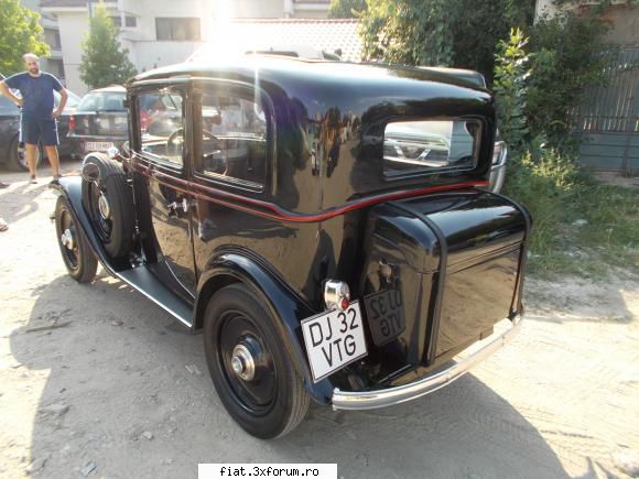 Frumuseti surprinse in trafic - yokomy - Classic corner