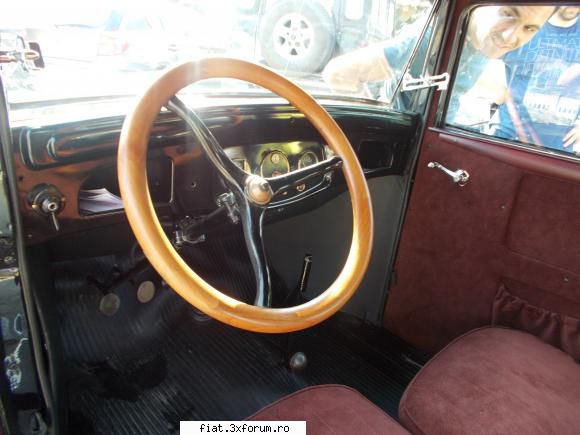 Frumuseti surprinse in trafic - yokomy - Classic corner