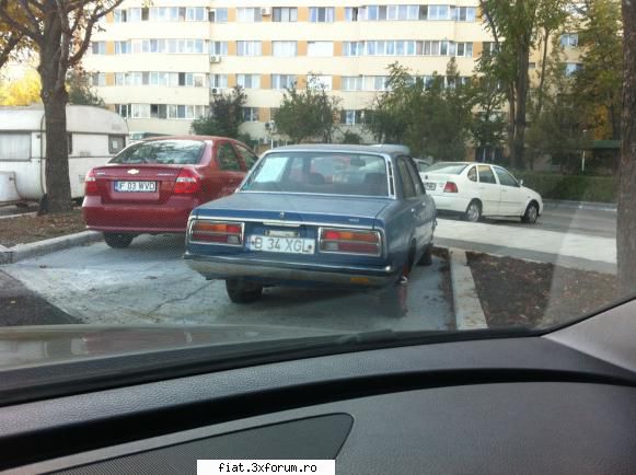 Frumuseti surprinse in trafic - Cristi7 - Classic corner