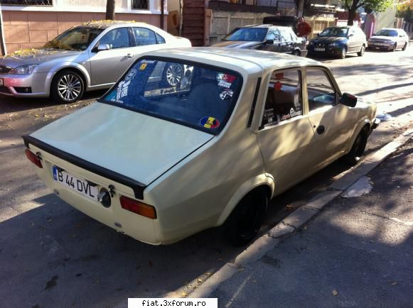 Frumuseti surprinse in trafic - Cristi7 - Classic corner