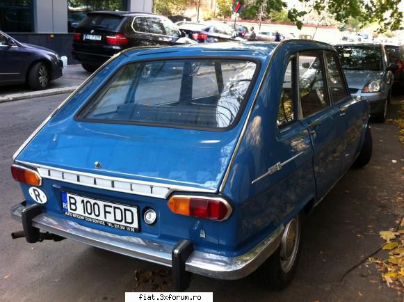 Frumuseti surprinse in trafic - Cristi7 - Classic corner