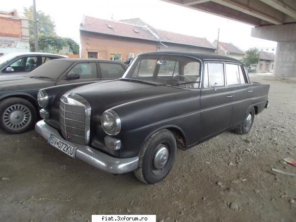 Frumuseti surprinse in trafic - Mercedes coada de randunica gasit la Lugoj - Classic corner
