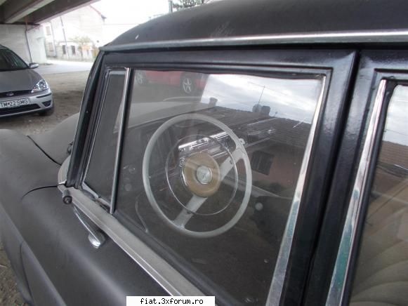Frumuseti surprinse in trafic - Mercedes coada de randunica gasit la Lugoj - Classic corner