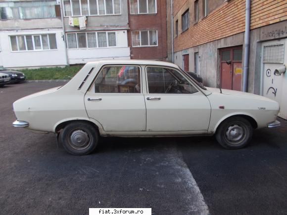 Frumuseti surprinse in trafic - Dacia 1300 veche - Classic corner