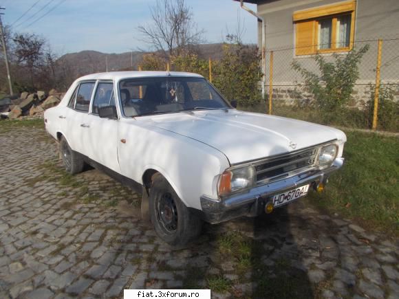 Frumuseti surprinse in trafic - si cu asta inchei deocamdata! :) - Classic corner