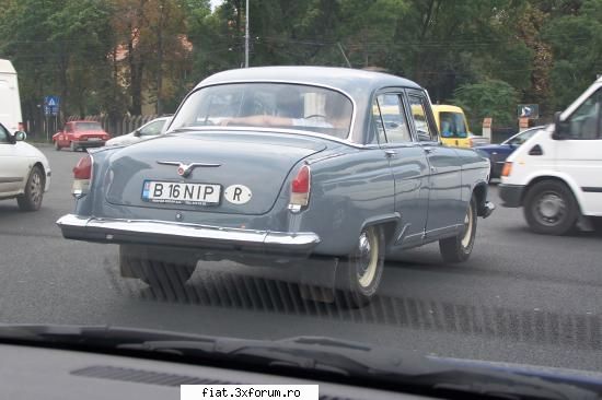 Frumuseti surprinse in trafic - Ce ziceti de asa frumusete - Classic corner