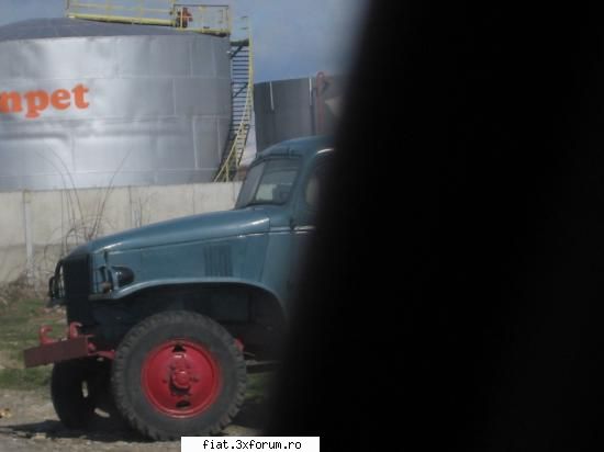 Frumuseti surprinse in trafic - Si un fragment de camion vechiut, cei care au - Classic corner