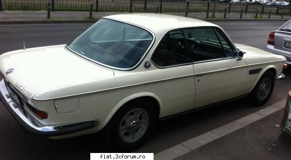 Frumuseti surprinse in trafic - Cristi7 - Classic corner
