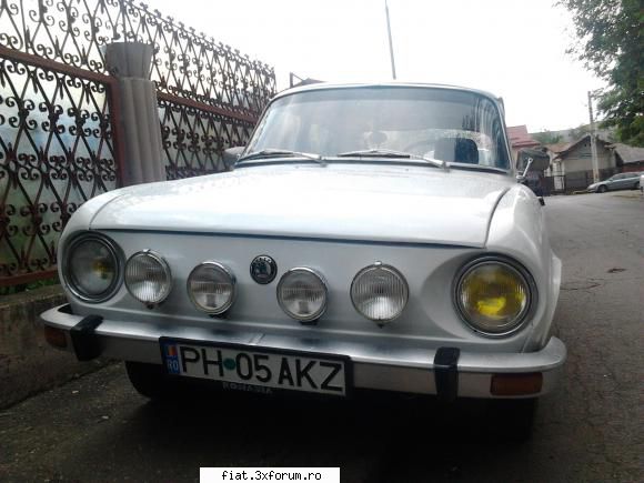 Frumuseti surprinse in trafic - Cetateanul - Classic corner