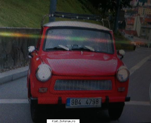 Frumuseti surprinse in trafic - Hoinarind un pic prin Cehia am zarit un pui de - Classic corner