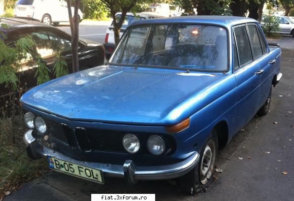 Frumuseti surprinse in trafic - Cristi7 - Classic corner
