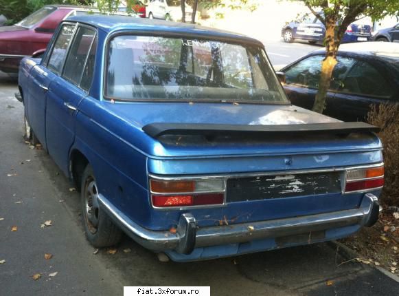 Frumuseti surprinse in trafic - Cristi7 - Classic corner