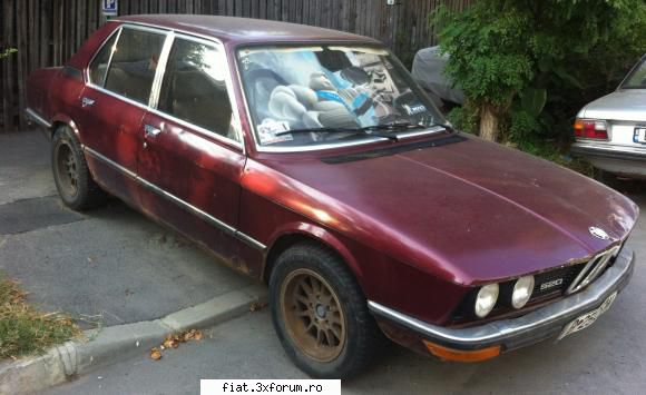 Frumuseti surprinse in trafic - Doi Rechini ! :D - Classic corner